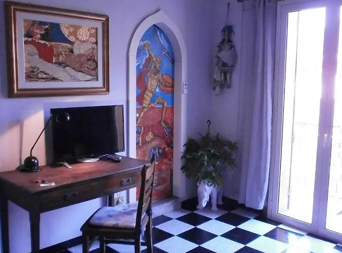 Salvone'S House B&B Giardini Naxos